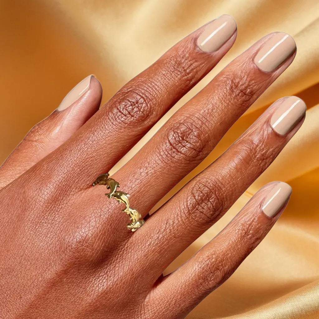 “Dolphin Gold Ring – 18k gold plated adjustable ring for women”
“Mini dolphin ring – gold plated ocean-inspired jewelry”
“Women’s gold ring – dolphin design close-up”
“Adjustable gold plated ring for women – marine style jewelry”