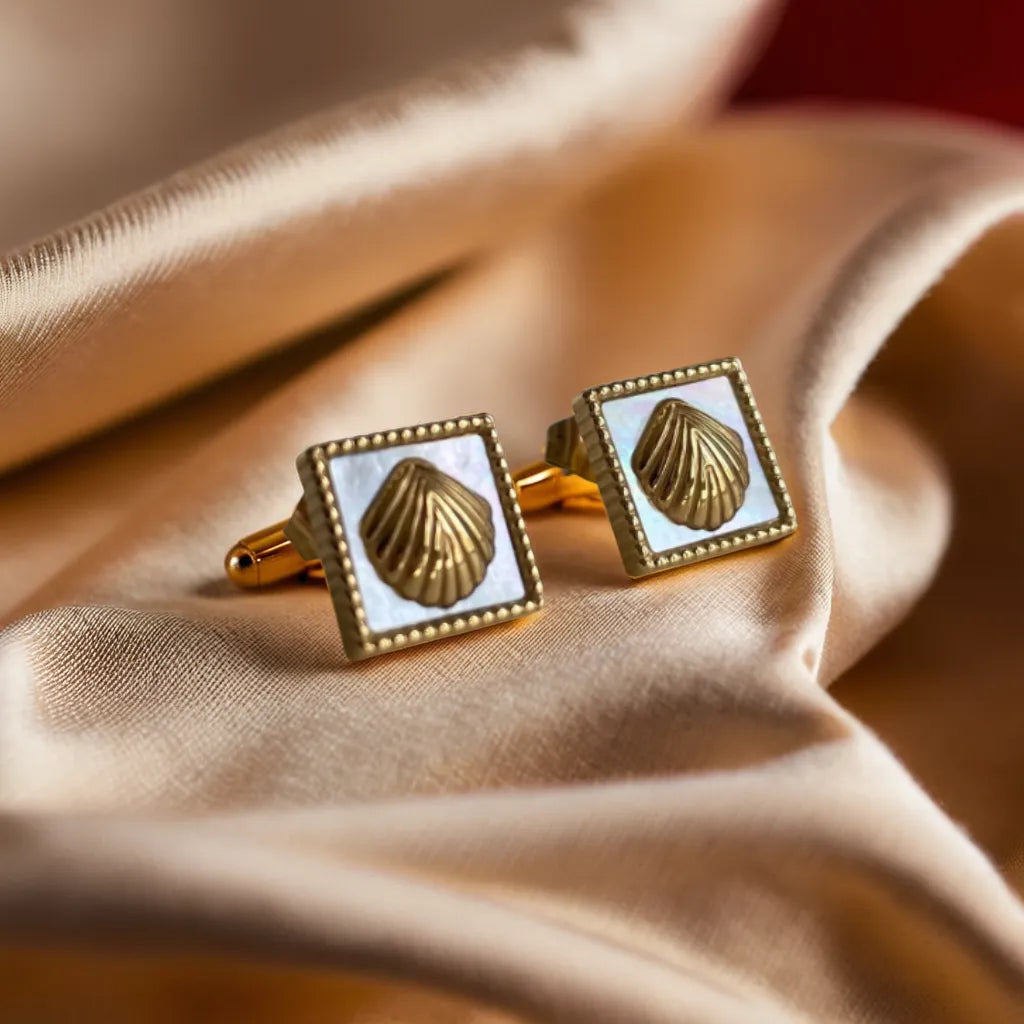 Women Gold Earrings with Mother of Pearl – Éclat Perlé Doré
Add elegance with women gold earrings featuring mother of pearl. Lightweight, tarnish-resistant, and perfect for ocean-inspired sophistication.
Square mother of pearl gold earrings on neutral background – women gold earrings
Close-up of mother of pearl detail – gold earrings for woman
Side view showing gold-plated frame – elegant earrings for women
Styled model wearing pearl gold earrings – feminine and coastal chic look