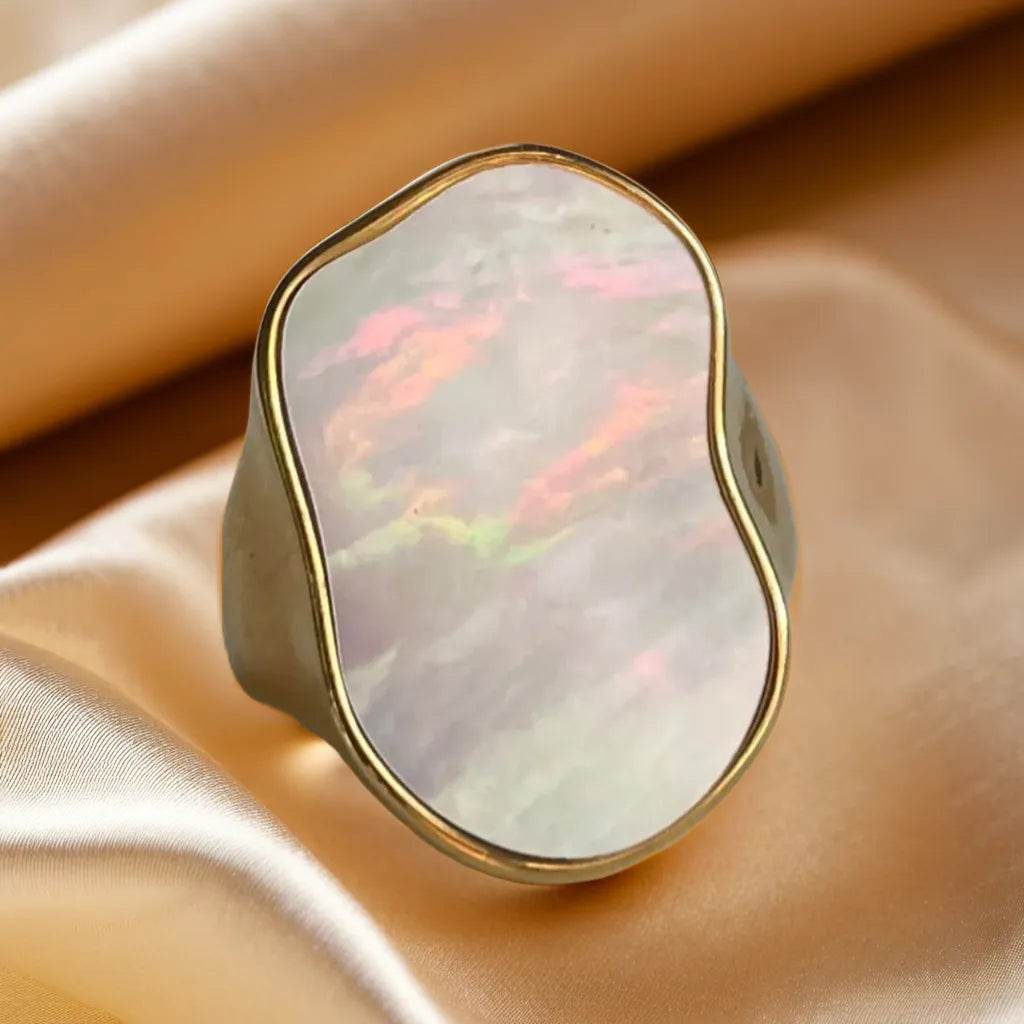 Bague Rêveuse Perlée – Anneau Chunky Plaqué Or 18k (Taille 7-8)