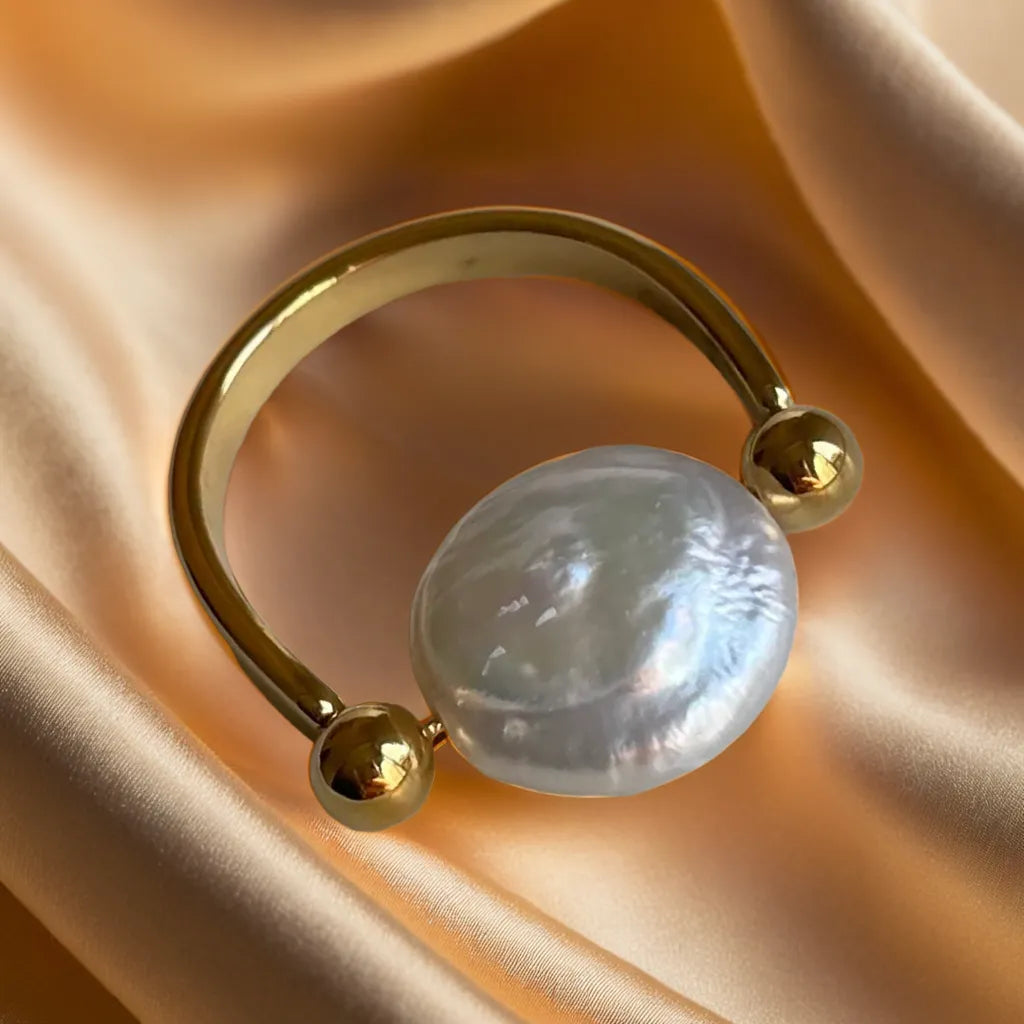 Bague Promesse de Sirène – Nacre & Plaqué Or 18k (Taille 7-8)