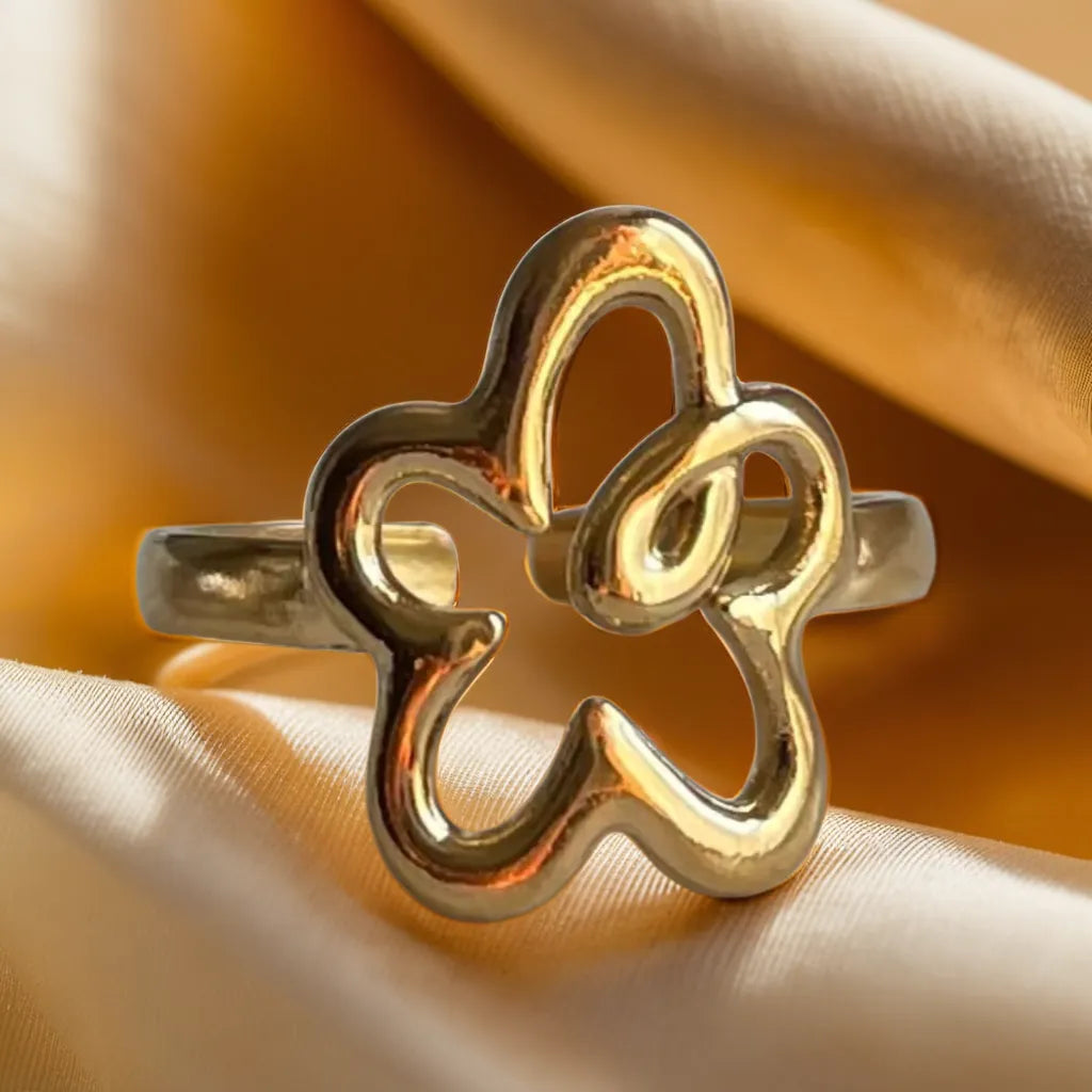 “Doodle Flower Ring – 18k gold plated adjustable women’s ring”
“Gold plated flower ring for women – close-up floral design”
“Adjustable gold ring for women – side view of Doodle Flower Ring”
“Women’s gold ring – floral ring worn on hand”