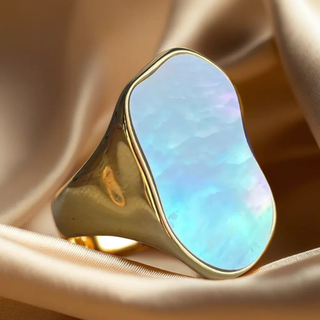 Bague Rêveuse Perlée – Anneau Chunky Plaqué Or 18k (Taille 7-8)