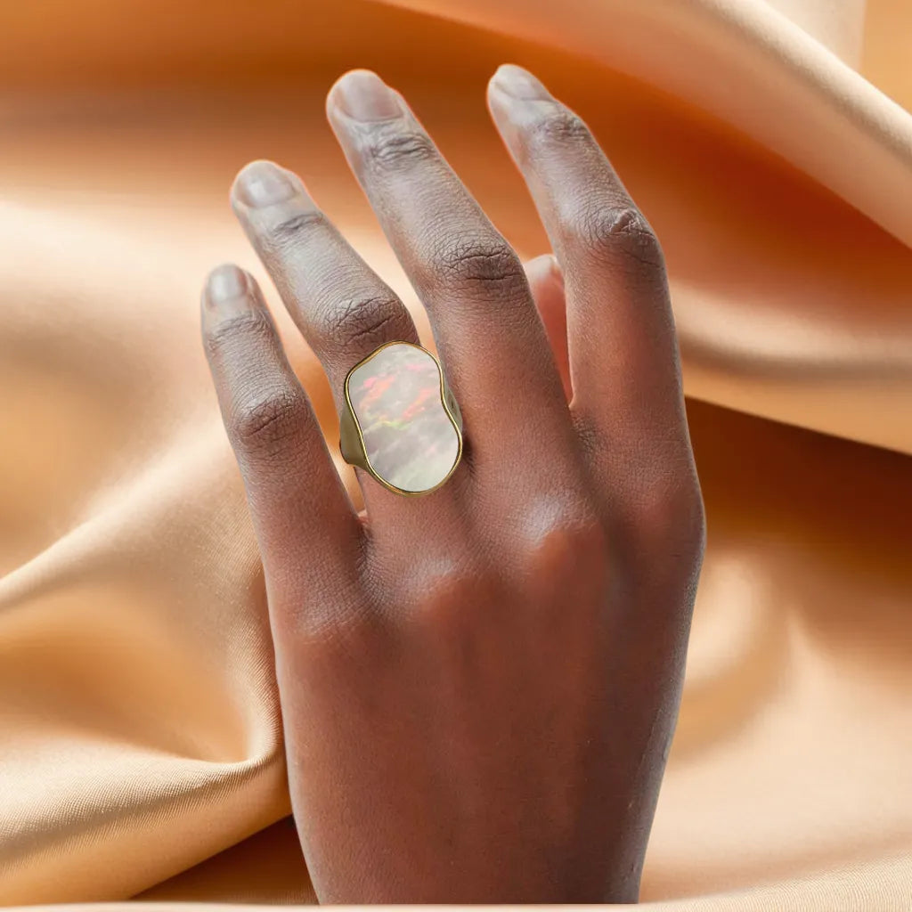 Bague Rêveuse Perlée – Anneau Chunky Plaqué Or 18k (Taille 7-8)