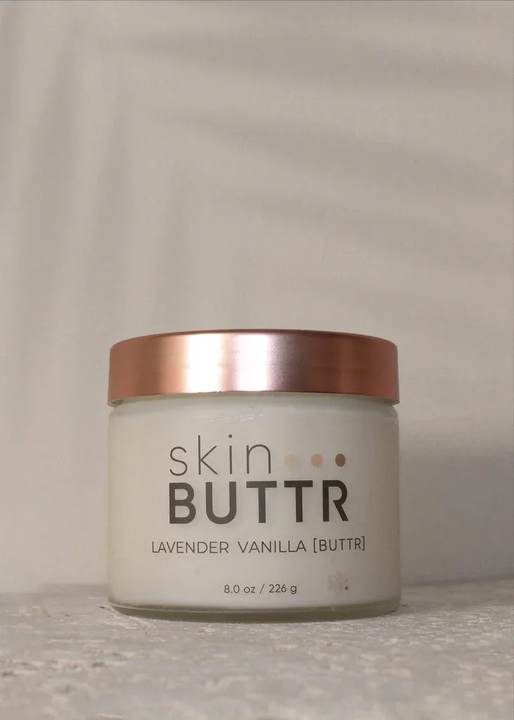 Lavender Vanilla BUTTR open jar – natural whipped body butter
Swirl of whipped butter – best body butter for women with glow finish
Lavender vanilla skin butter – non-toxic, deeply hydrating lotion
Glowing skin after application – whipped shea butter moisturizer