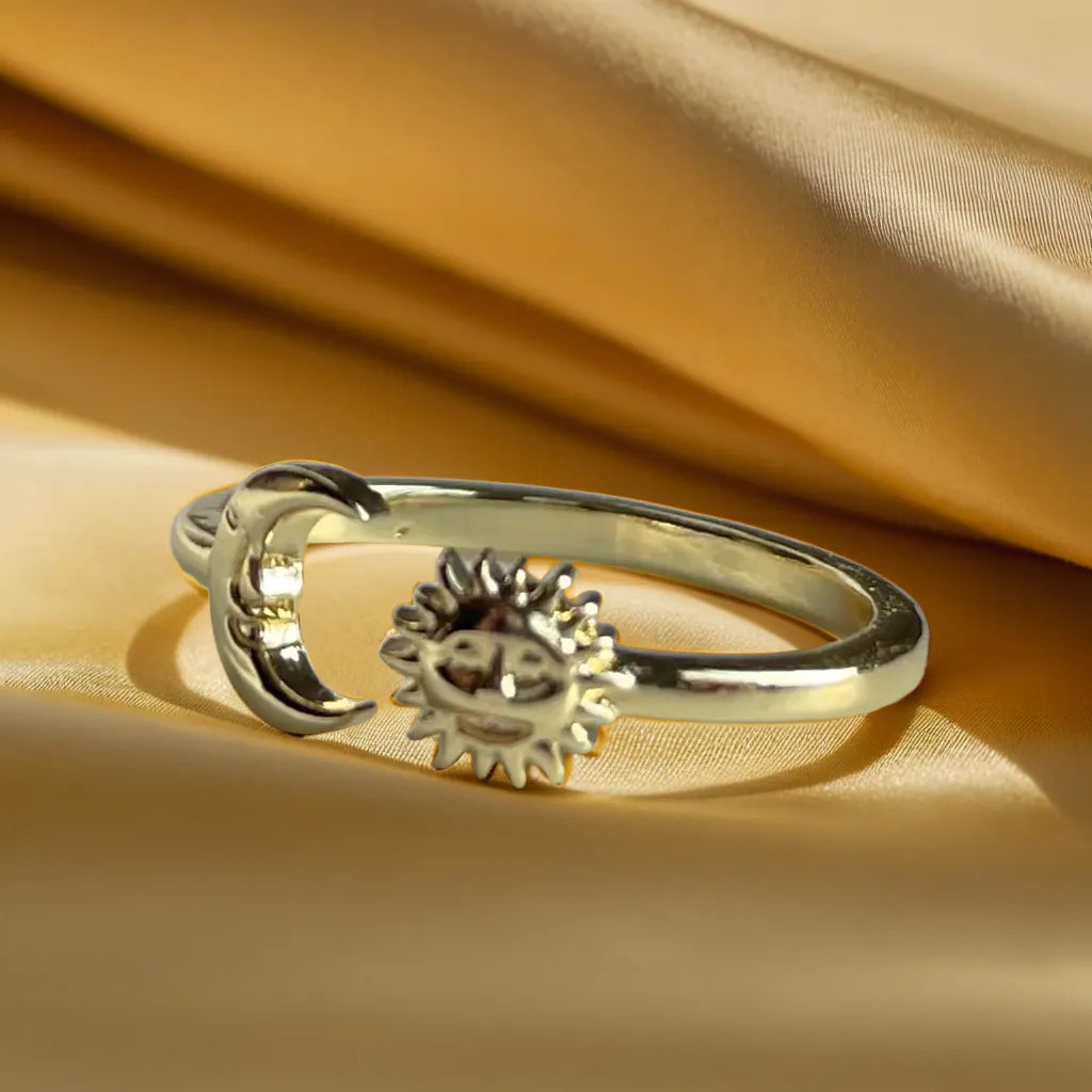 “Sun & Moon Ring – 18k gold plated adjustable women’s ring”
“Celestial gold plated ring for women – Sun and Moon design close-up”
“Adjustable women’s gold ring – Sun & Moon side view”
“Gold ring for women with Sun and Moon design – worn on hand”