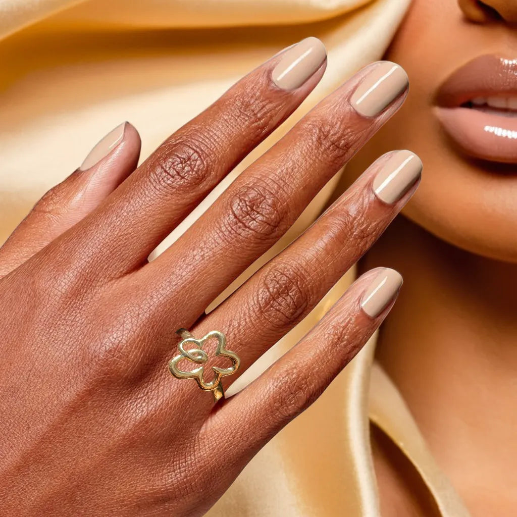 “Doodle Flower Ring – 18k gold plated adjustable women’s ring”
“Gold plated flower ring for women – close-up floral design”
“Adjustable gold ring for women – side view of Doodle Flower Ring”
“Women’s gold ring – floral ring worn on hand”