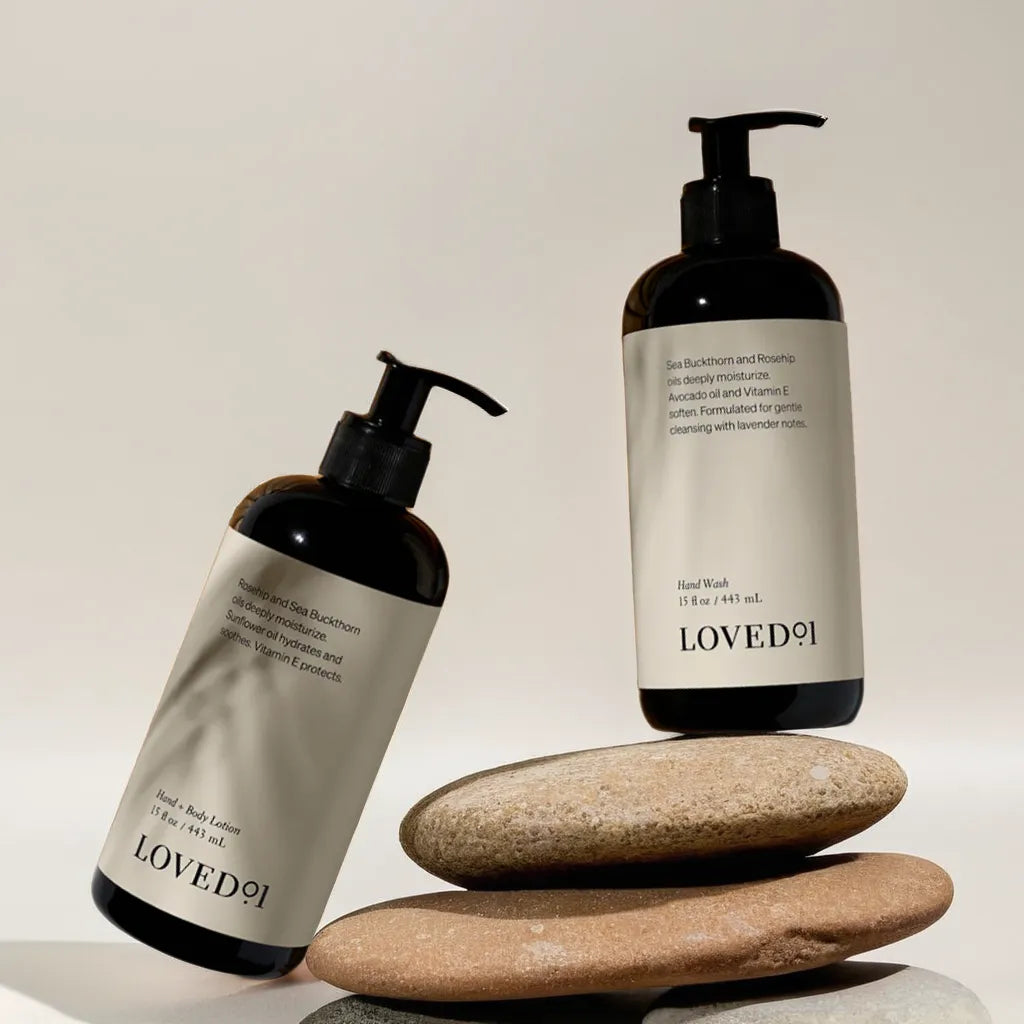 Hand Care Duo set – bottle and tube on white background
Gentle foaming hand wash – close-up of lather
Lotion being applied to hands – hydration and softness
Flat lay of duo with aloe, jojoba, and avocado ingredients