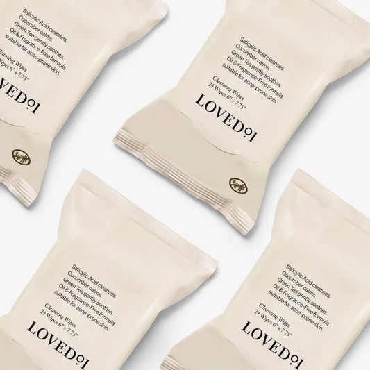 Pack of exfoliating facial wipes – salicylic acid and papaya blend
Woman using face wipe post-gym – refreshing cleanse
Close-up of wipe texture – gentle exfoliation
Flat lay with ingredients – green tea, cucumber, papaya